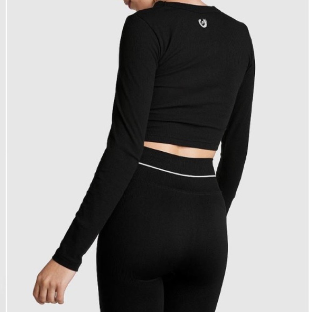 PINK Ribbed Long-Sleeve Black Crop Top Size Women Large